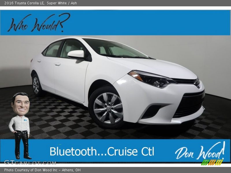 Super White / Ash 2016 Toyota Corolla LE