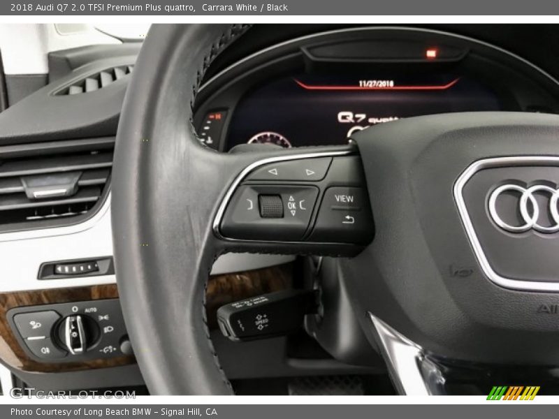  2018 Q7 2.0 TFSI Premium Plus quattro Steering Wheel