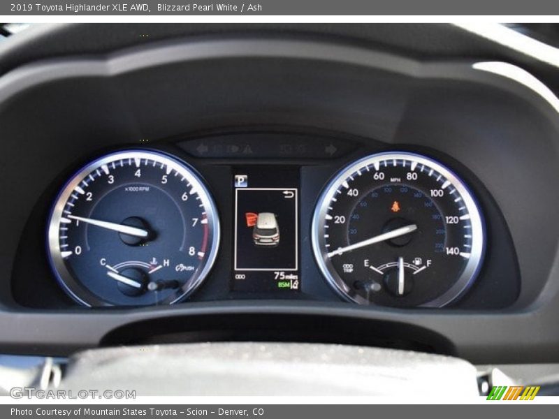 Blizzard Pearl White / Ash 2019 Toyota Highlander XLE AWD