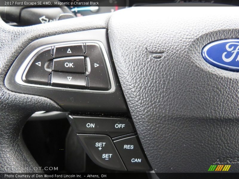 Magnetic / Charcoal Black 2017 Ford Escape SE 4WD