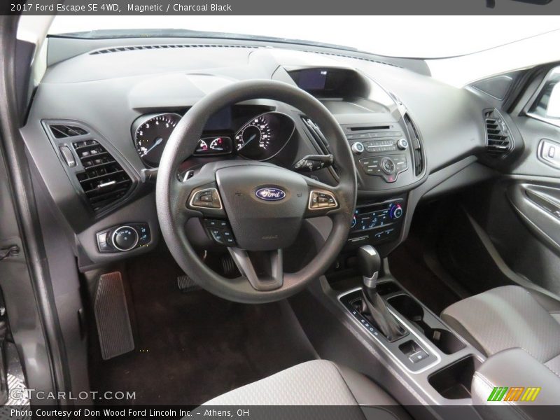 Magnetic / Charcoal Black 2017 Ford Escape SE 4WD