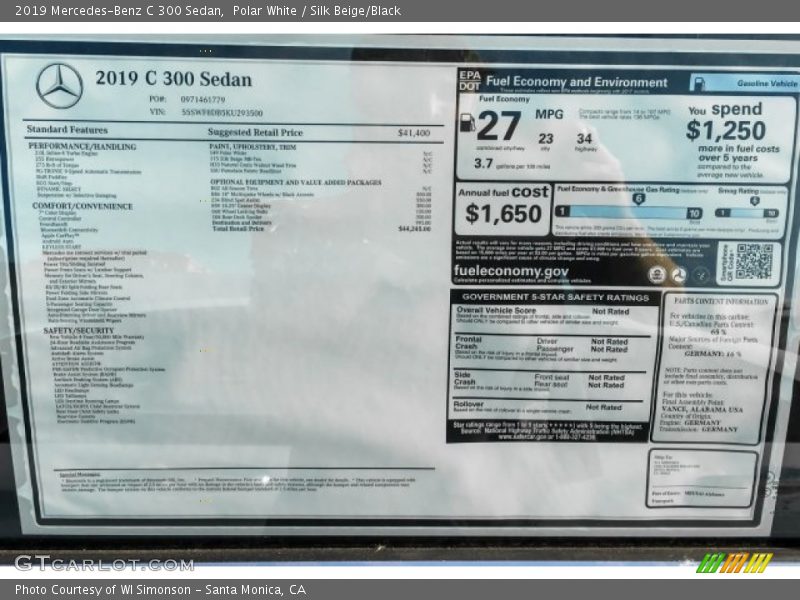 Polar White / Silk Beige/Black 2019 Mercedes-Benz C 300 Sedan