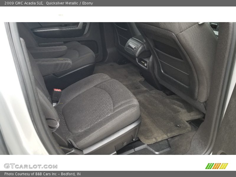 Quicksilver Metallic / Ebony 2009 GMC Acadia SLE