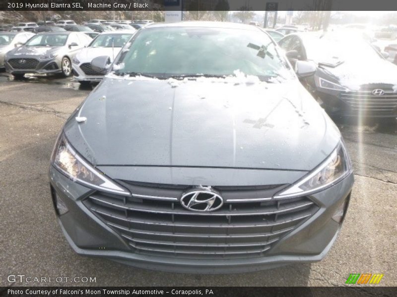 Machine Gray / Black 2019 Hyundai Elantra SEL