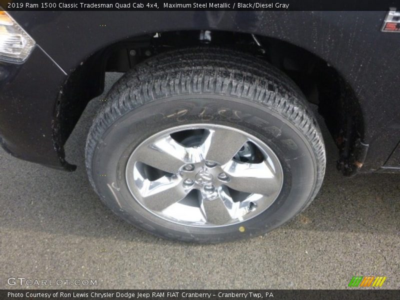 Maximum Steel Metallic / Black/Diesel Gray 2019 Ram 1500 Classic Tradesman Quad Cab 4x4