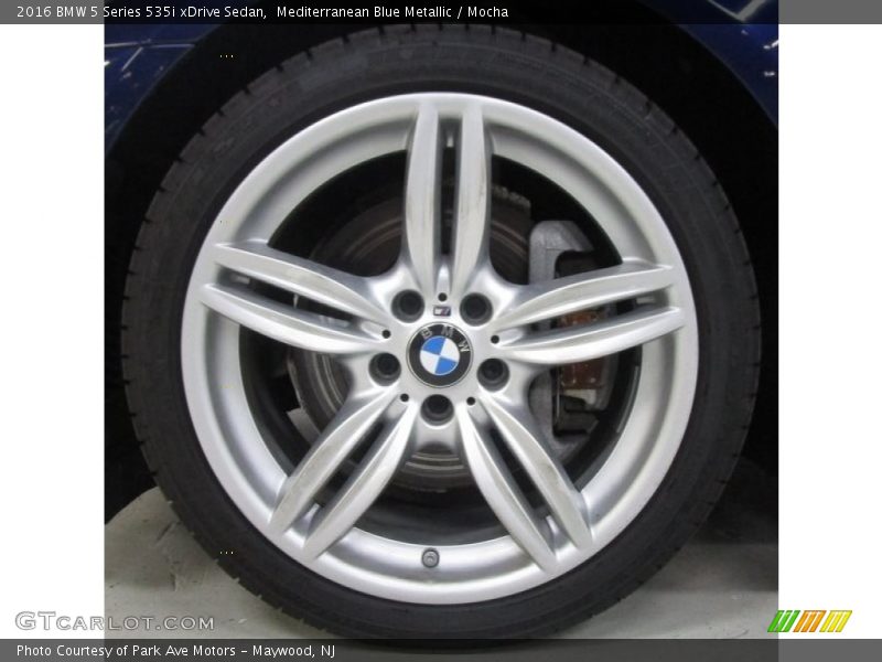 Mediterranean Blue Metallic / Mocha 2016 BMW 5 Series 535i xDrive Sedan