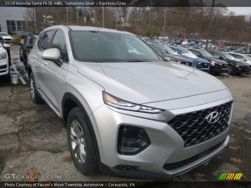 Symphony Silver / Espresso/Gray 2019 Hyundai Santa Fe SE AWD