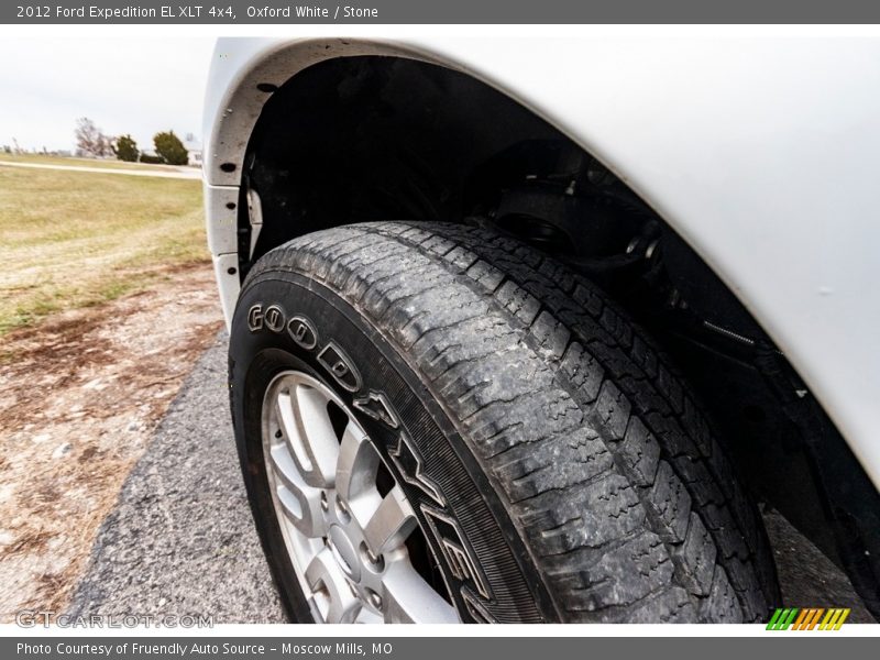 Oxford White / Stone 2012 Ford Expedition EL XLT 4x4