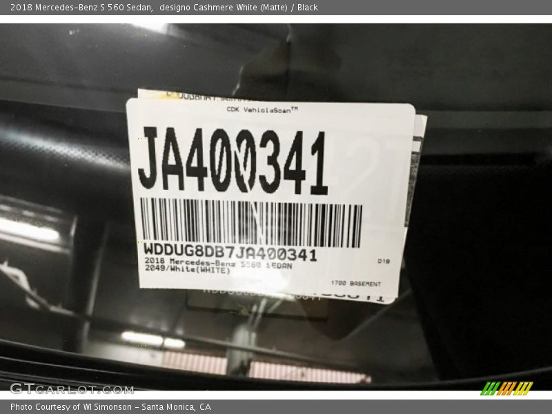 designo Cashmere White (Matte) / Black 2018 Mercedes-Benz S 560 Sedan