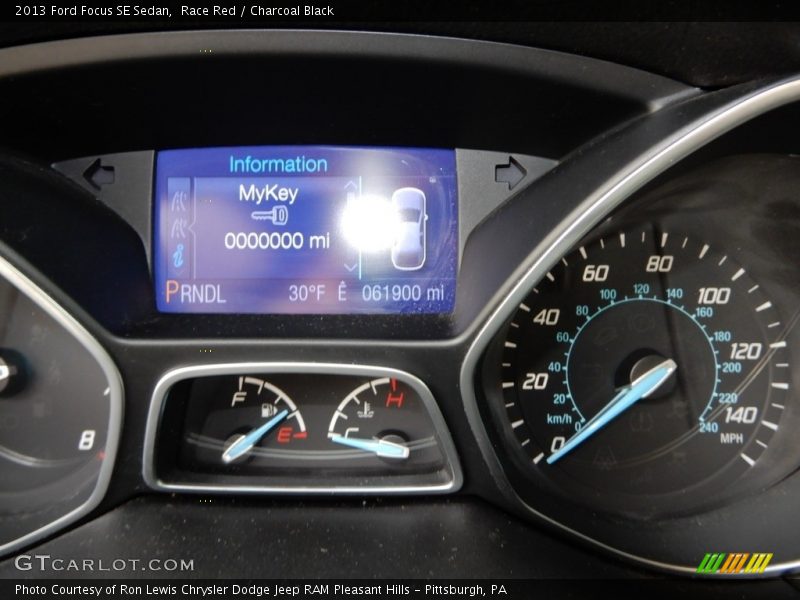 Race Red / Charcoal Black 2013 Ford Focus SE Sedan