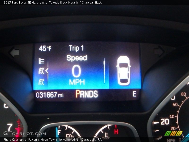 Tuxedo Black Metallic / Charcoal Black 2015 Ford Focus SE Hatchback