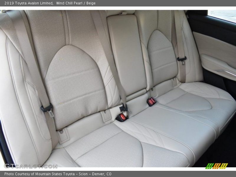 Wind Chill Pearl / Beige 2019 Toyota Avalon Limited