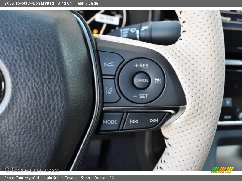 Wind Chill Pearl / Beige 2019 Toyota Avalon Limited