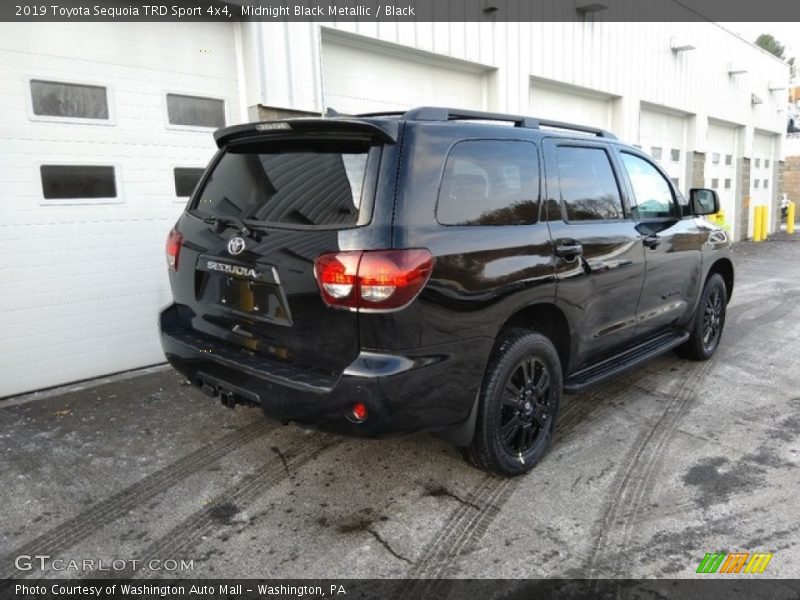 Midnight Black Metallic / Black 2019 Toyota Sequoia TRD Sport 4x4