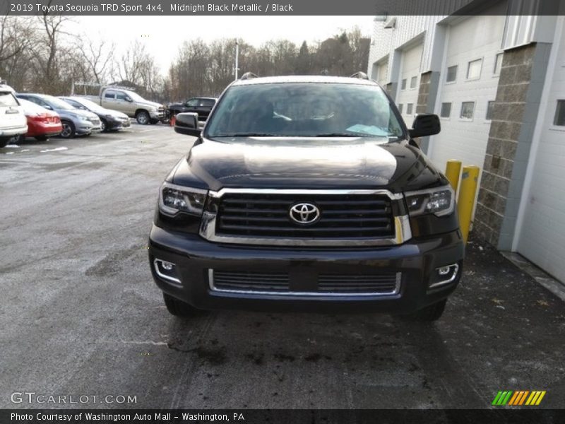 Midnight Black Metallic / Black 2019 Toyota Sequoia TRD Sport 4x4