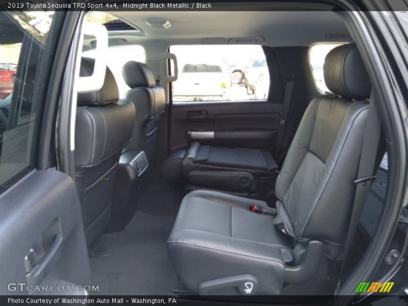 Midnight Black Metallic / Black 2019 Toyota Sequoia TRD Sport 4x4