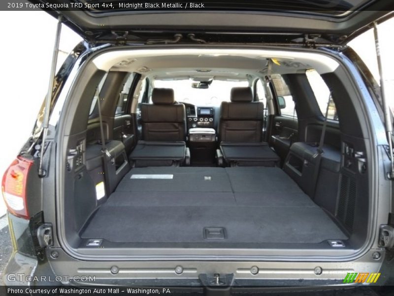 Midnight Black Metallic / Black 2019 Toyota Sequoia TRD Sport 4x4