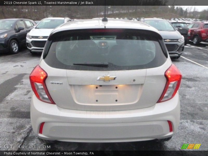 Toasted Marshmallow / Jet Black 2019 Chevrolet Spark LS