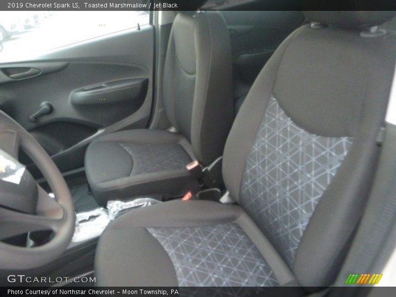 Front Seat of 2019 Spark LS