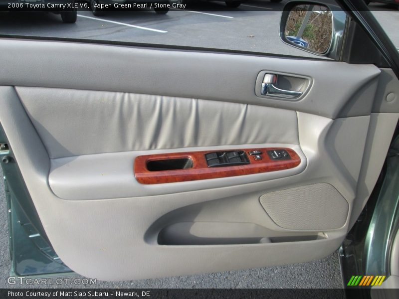Aspen Green Pearl / Stone Gray 2006 Toyota Camry XLE V6