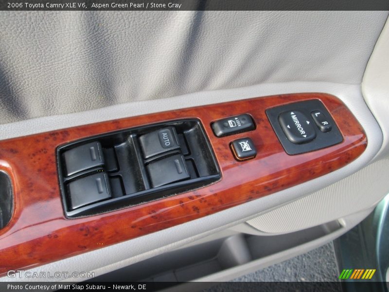 Aspen Green Pearl / Stone Gray 2006 Toyota Camry XLE V6