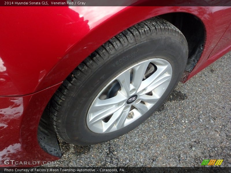 Venetian Red / Gray 2014 Hyundai Sonata GLS