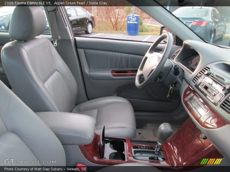 Aspen Green Pearl / Stone Gray 2006 Toyota Camry XLE V6