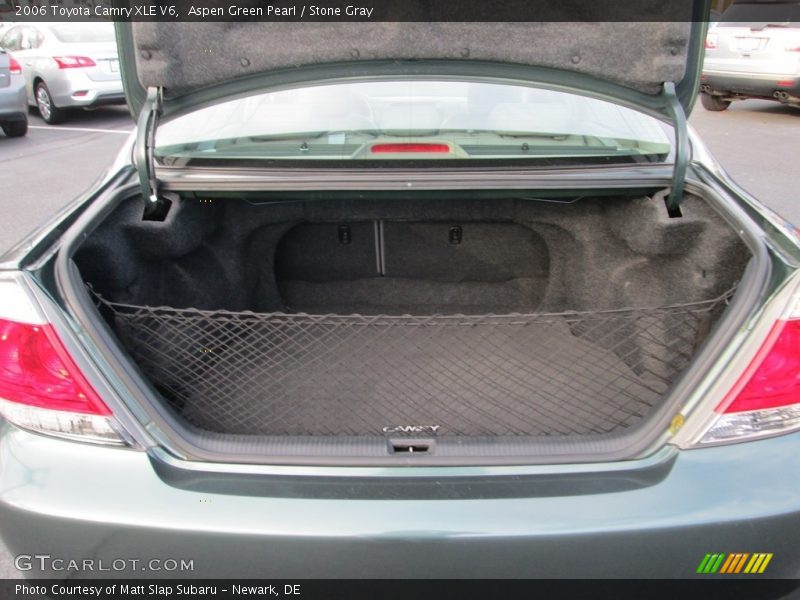 Aspen Green Pearl / Stone Gray 2006 Toyota Camry XLE V6