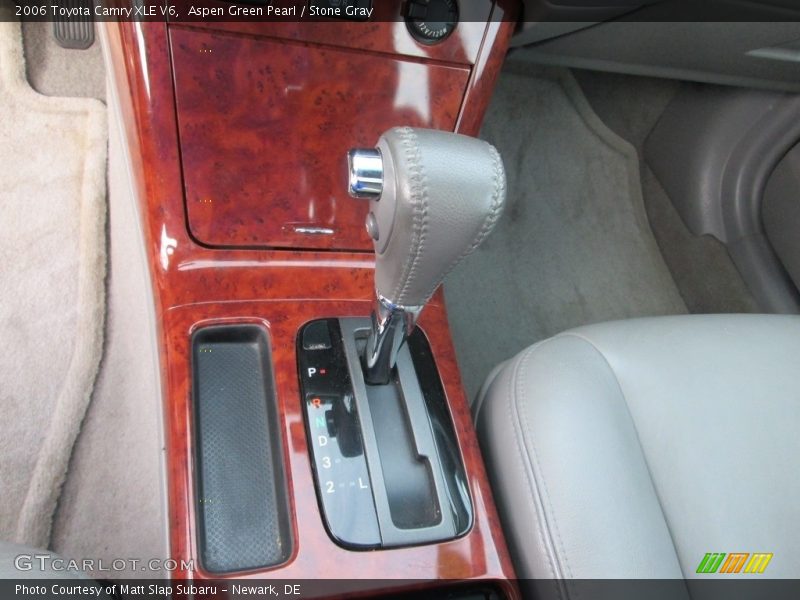 Aspen Green Pearl / Stone Gray 2006 Toyota Camry XLE V6