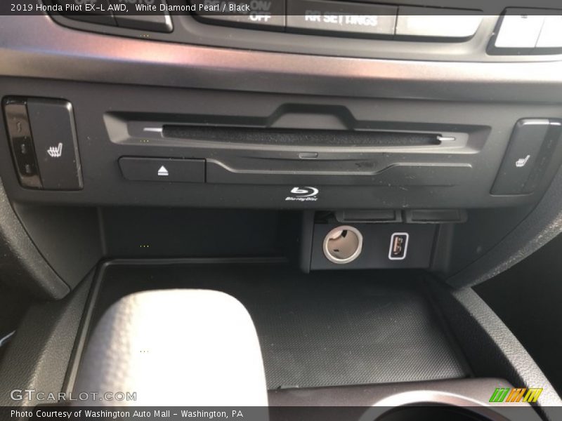 White Diamond Pearl / Black 2019 Honda Pilot EX-L AWD
