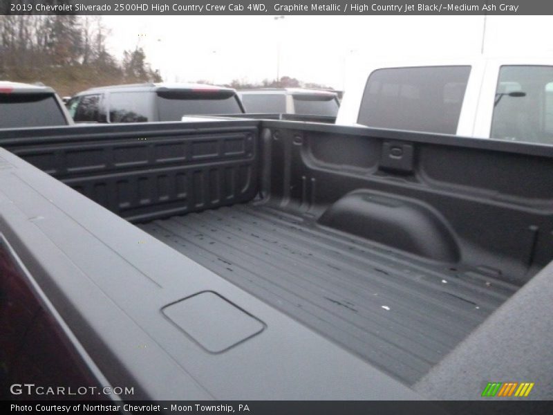 Graphite Metallic / High Country Jet Black/­Medium Ash Gray 2019 Chevrolet Silverado 2500HD High Country Crew Cab 4WD