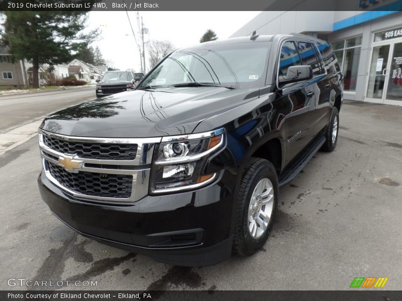 Black / Jet Black 2019 Chevrolet Suburban LS 4WD