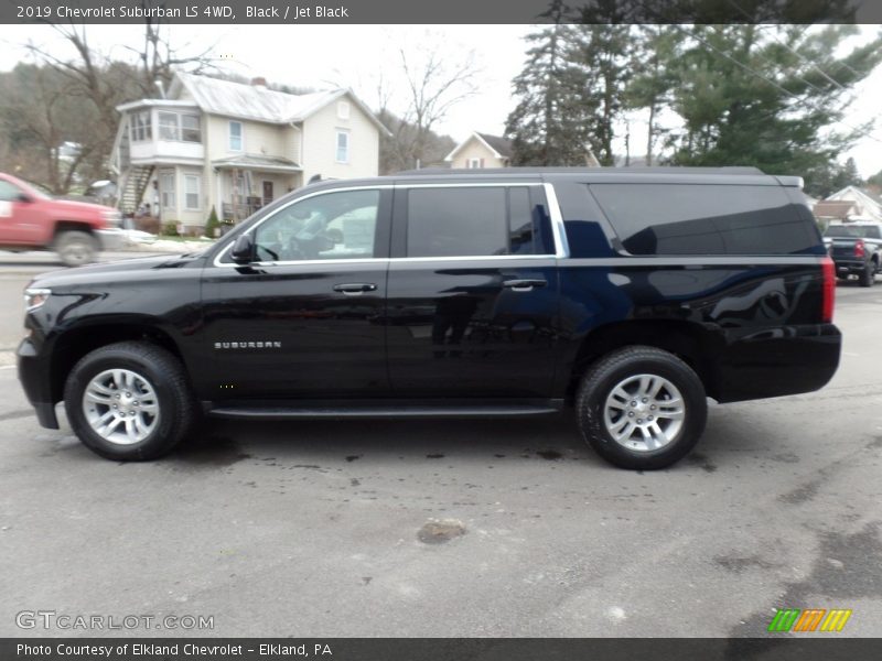 Black / Jet Black 2019 Chevrolet Suburban LS 4WD