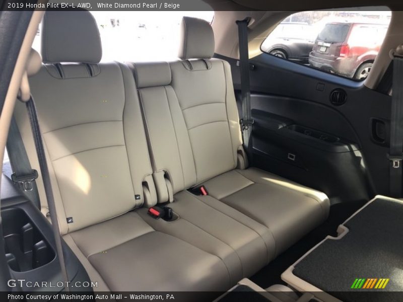 White Diamond Pearl / Beige 2019 Honda Pilot EX-L AWD