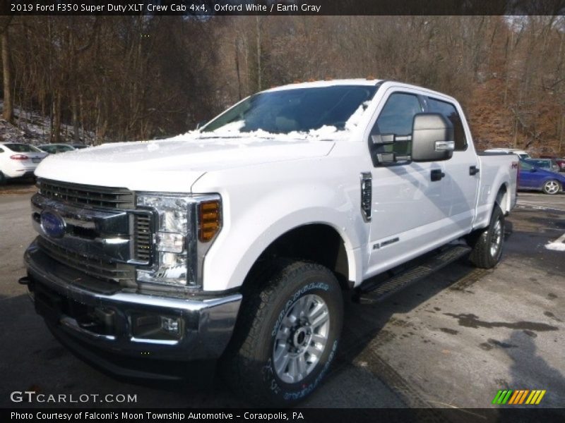 Oxford White / Earth Gray 2019 Ford F350 Super Duty XLT Crew Cab 4x4