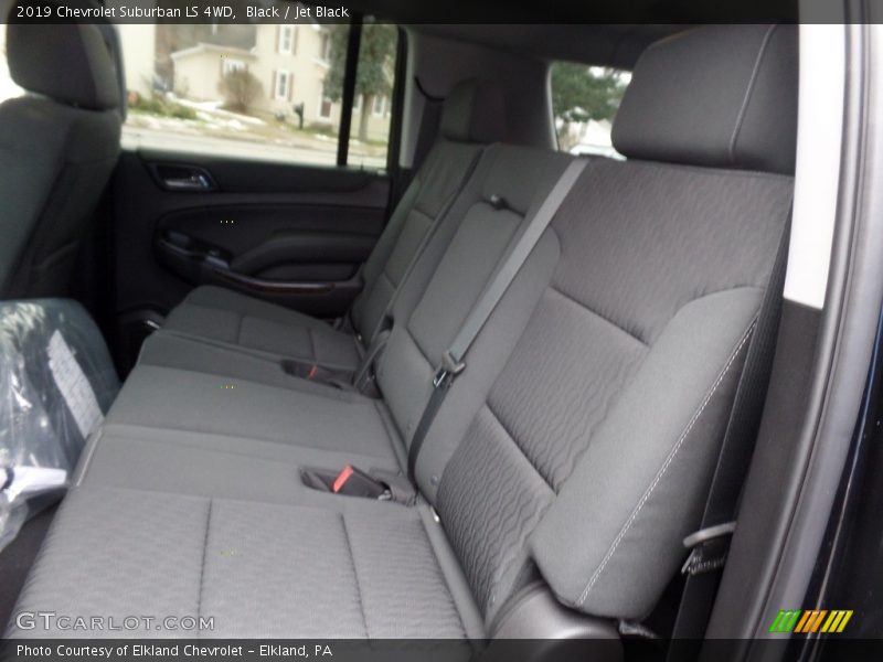 Black / Jet Black 2019 Chevrolet Suburban LS 4WD