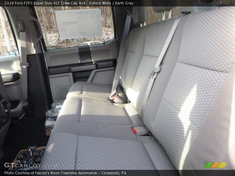 Oxford White / Earth Gray 2019 Ford F350 Super Duty XLT Crew Cab 4x4