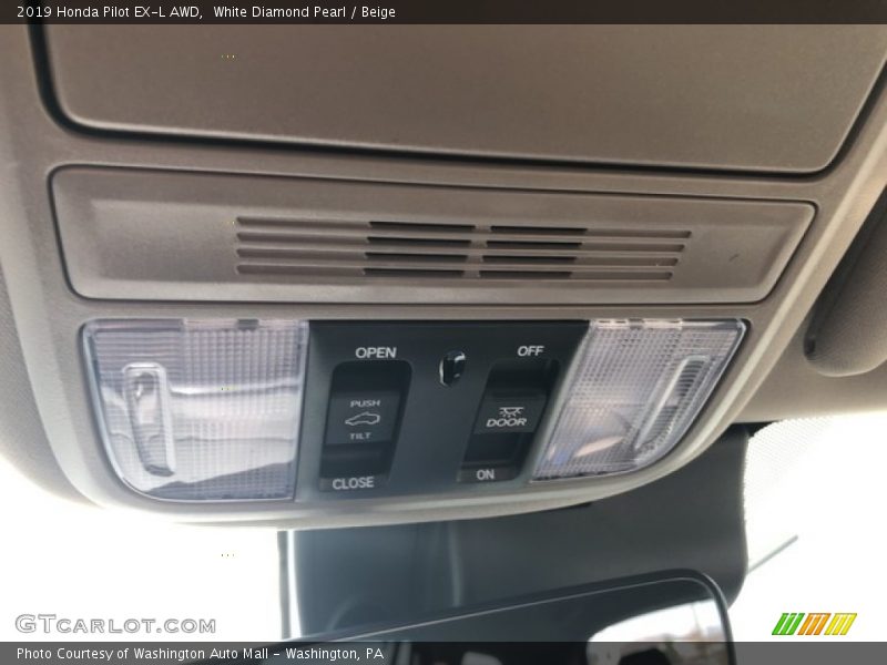 White Diamond Pearl / Beige 2019 Honda Pilot EX-L AWD