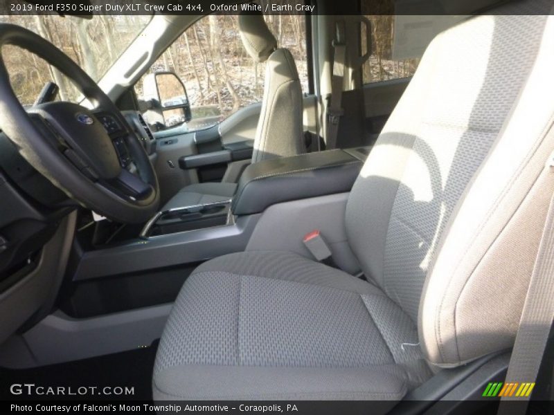 Oxford White / Earth Gray 2019 Ford F350 Super Duty XLT Crew Cab 4x4