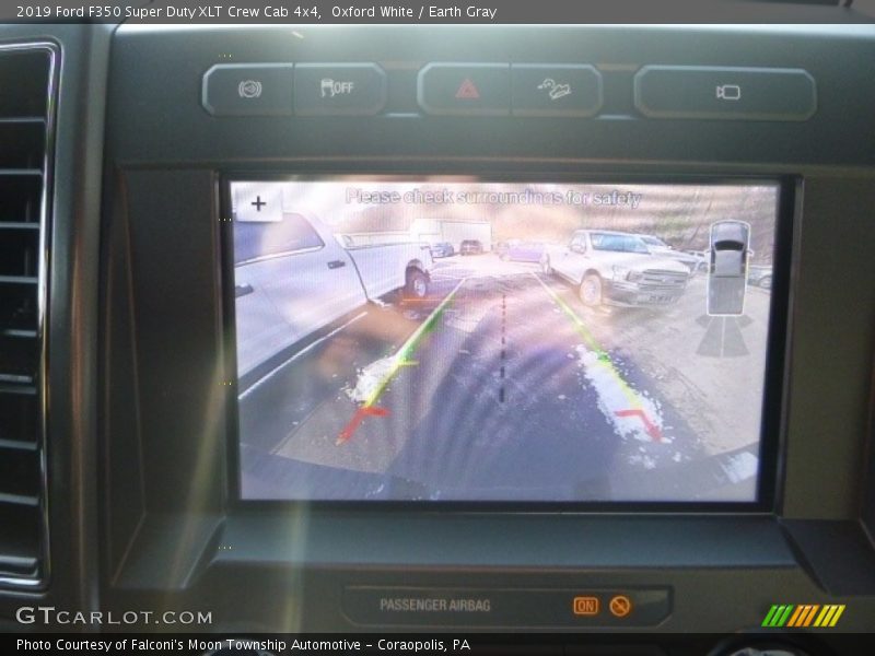 Oxford White / Earth Gray 2019 Ford F350 Super Duty XLT Crew Cab 4x4