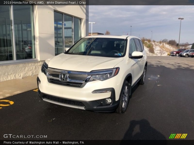 White Diamond Pearl / Gray 2019 Honda Pilot EX-L AWD