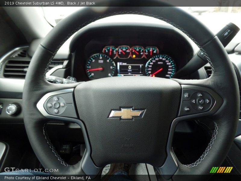 Black / Jet Black 2019 Chevrolet Suburban LS 4WD