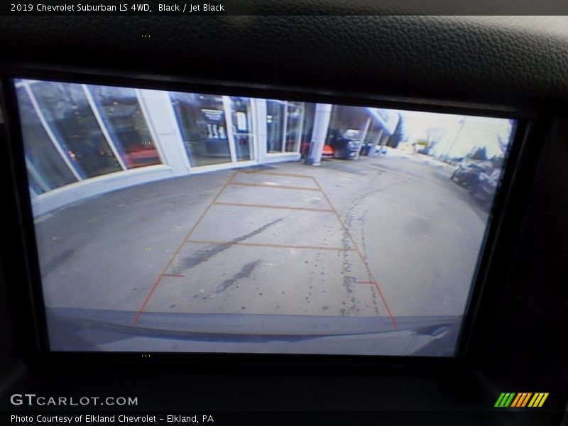 Black / Jet Black 2019 Chevrolet Suburban LS 4WD