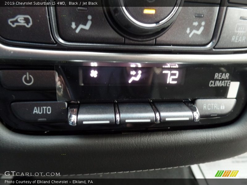 Black / Jet Black 2019 Chevrolet Suburban LS 4WD