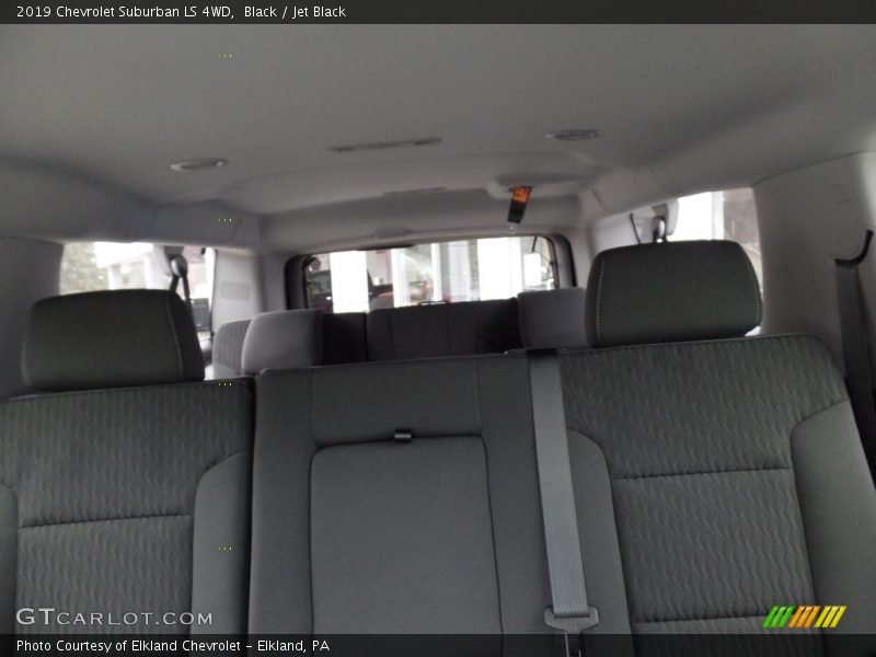 Black / Jet Black 2019 Chevrolet Suburban LS 4WD