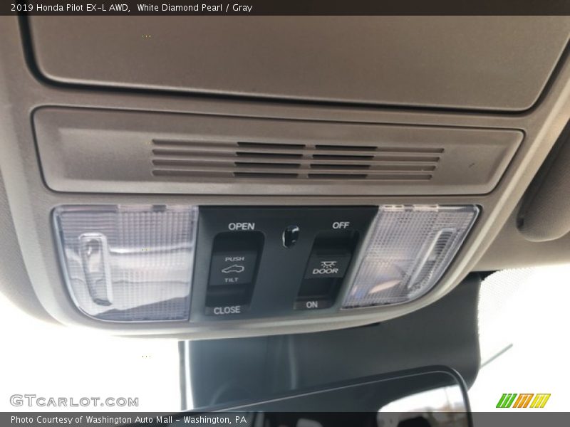 White Diamond Pearl / Gray 2019 Honda Pilot EX-L AWD