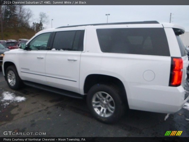 Summit White / Jet Black 2019 Chevrolet Suburban LT 4WD