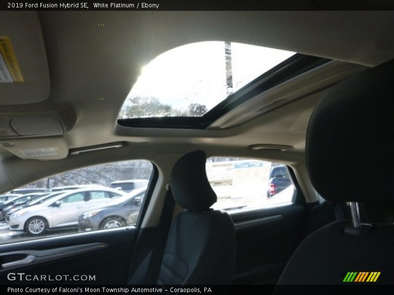 White Platinum / Ebony 2019 Ford Fusion Hybrid SE