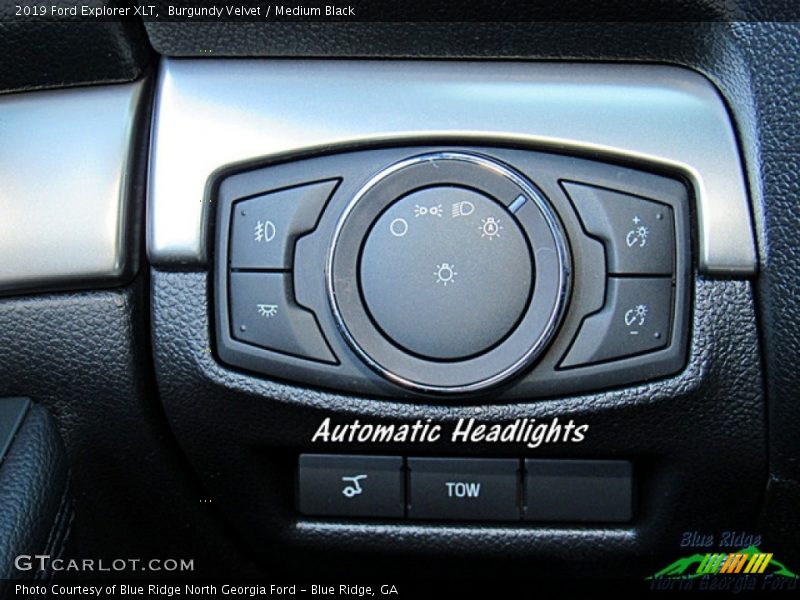 Burgundy Velvet / Medium Black 2019 Ford Explorer XLT
