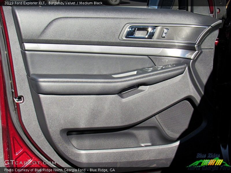 Burgundy Velvet / Medium Black 2019 Ford Explorer XLT